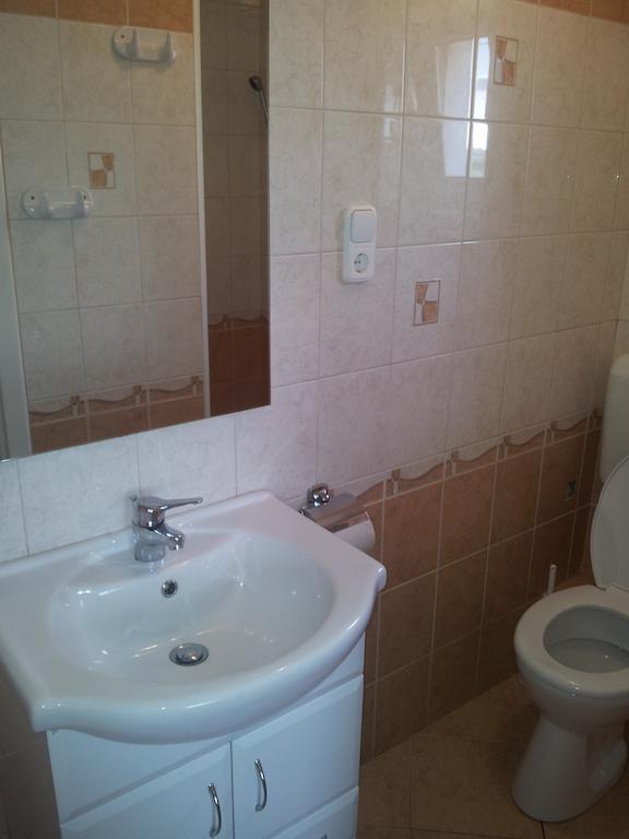 Antal Apartmanok Zalakaros Zimmer foto